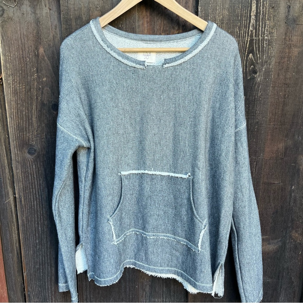 NWOT Tina + Jo Anthropologie Roma Gray Sweatshirt Pullover